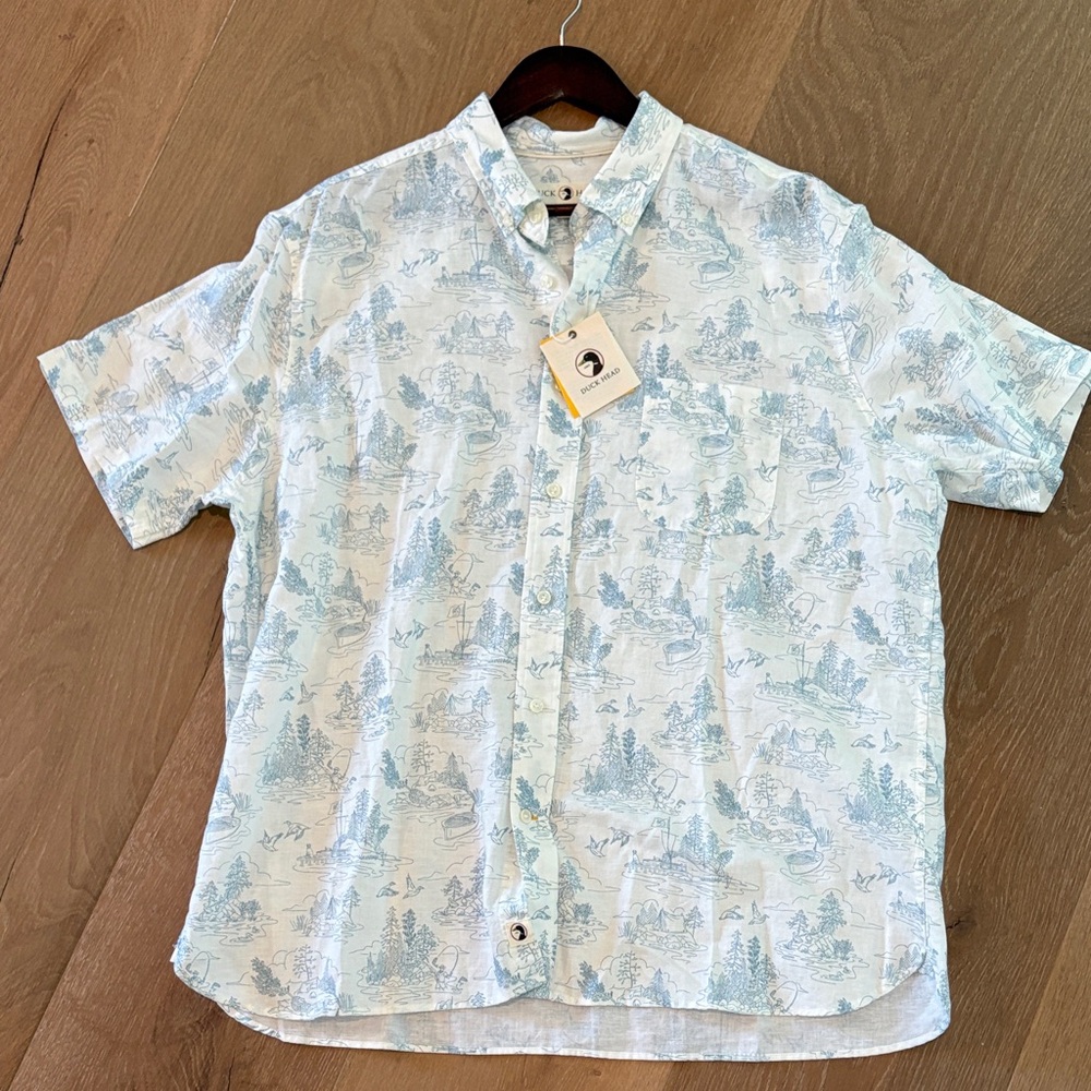 Men's White and Blue Patterned duckhead XL new with tags